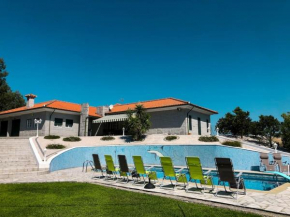 Maison familiale de caractère avec piscine
